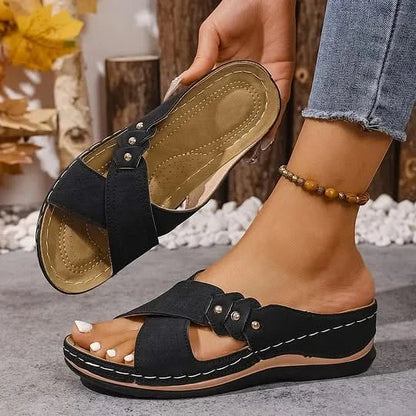 SOLARA WEDGE SANDALS